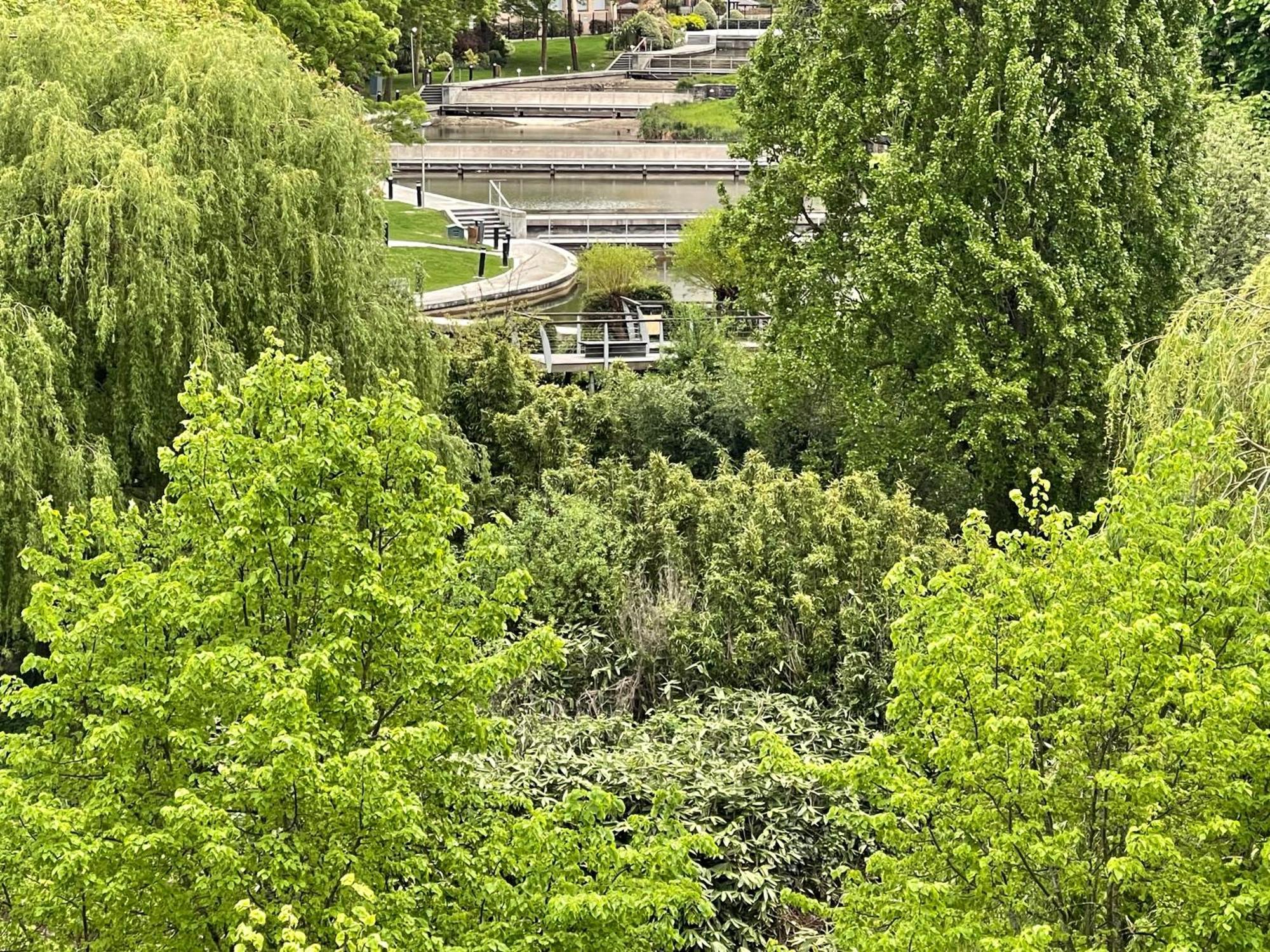 Luxury 2 Bedroom Apartment- Lake View - Free Parking - Wembley Stadium 5Km London Exterior foto